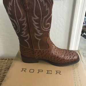 NWOT Roper boots